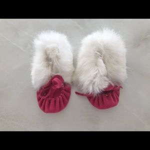 Leather Baby Moccasins Pink Suede Rabbit Fur Trim Handmade in Canada Brand NEW